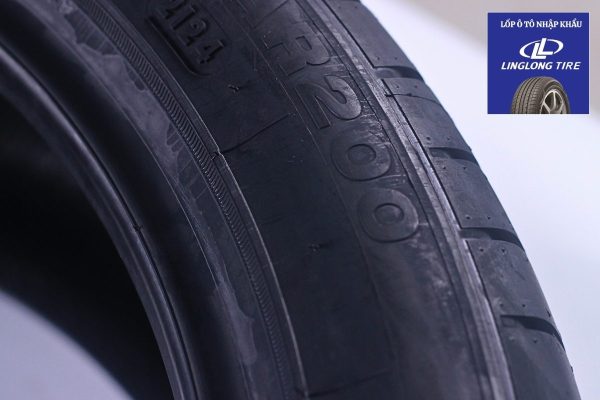 Vỏ lốp ô tô LingLong 215/45R18 SPORT MASTER